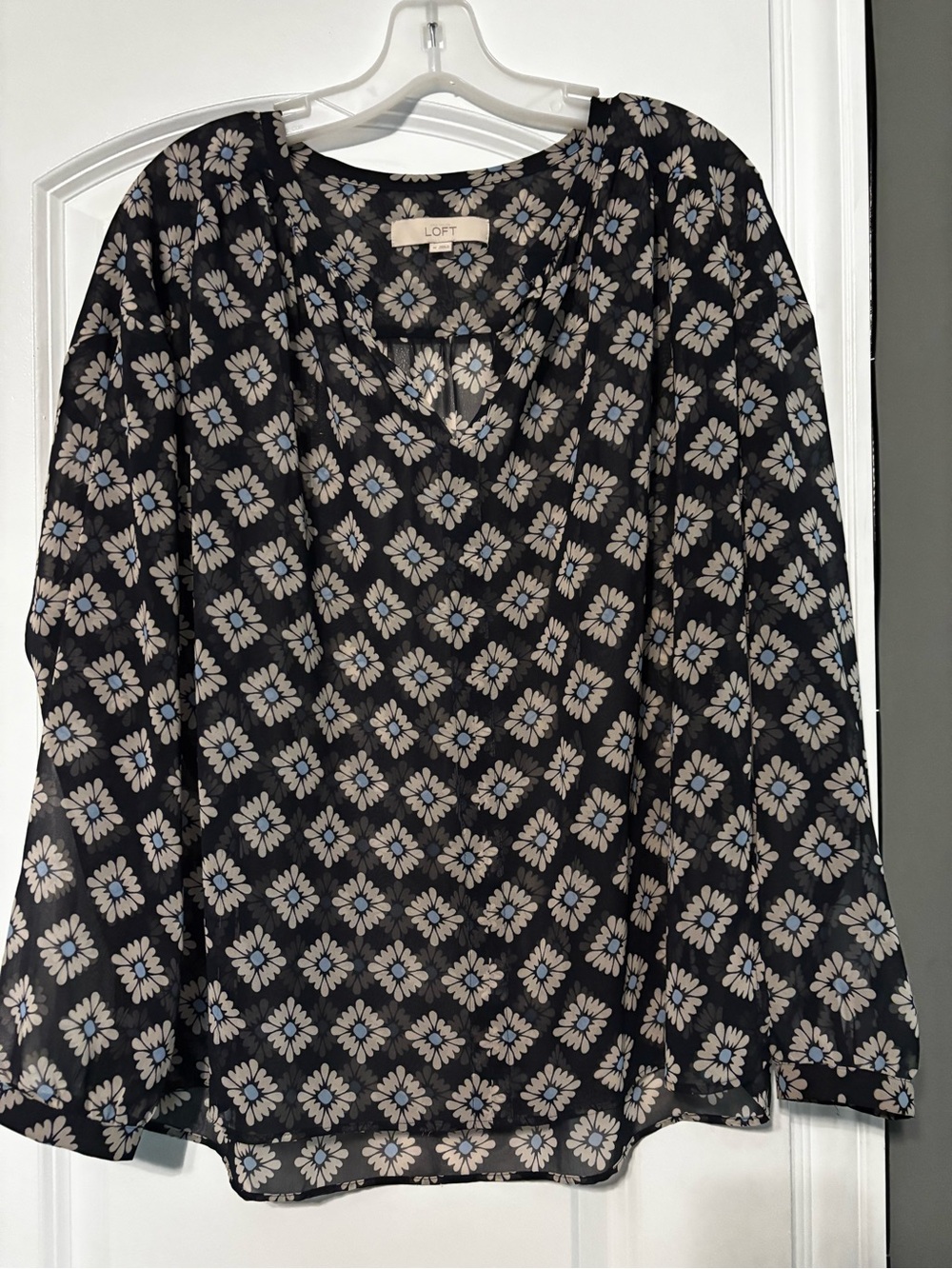 LOFT Black Floral Daisy-Print Long Sleeve Sheer Blouse Medium